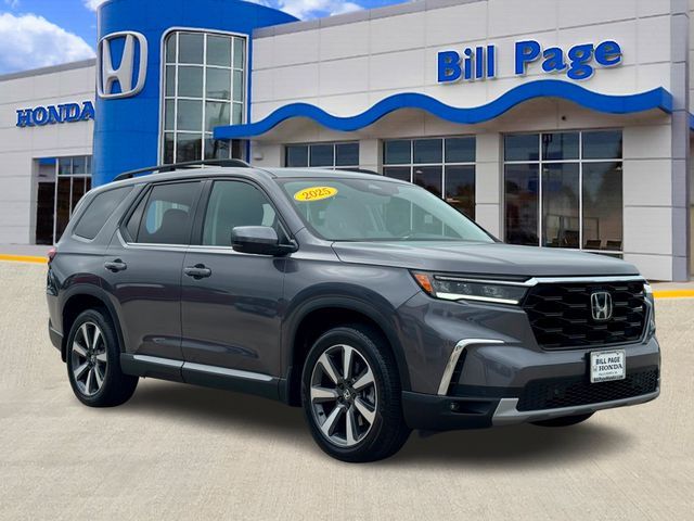 2025 Honda Pilot Touring
