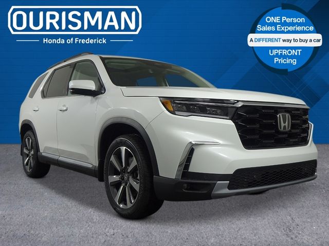 2025 Honda Pilot Touring