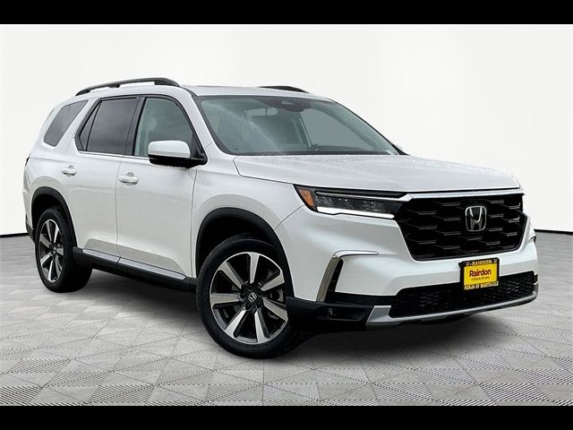 2025 Honda Pilot Touring