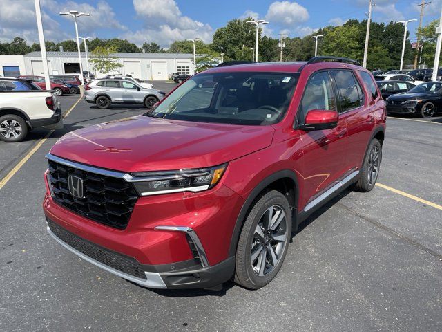 2025 Honda Pilot Touring