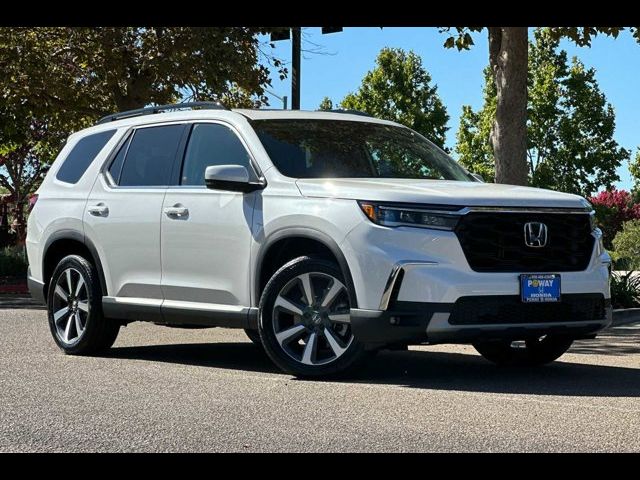 2025 Honda Pilot Touring