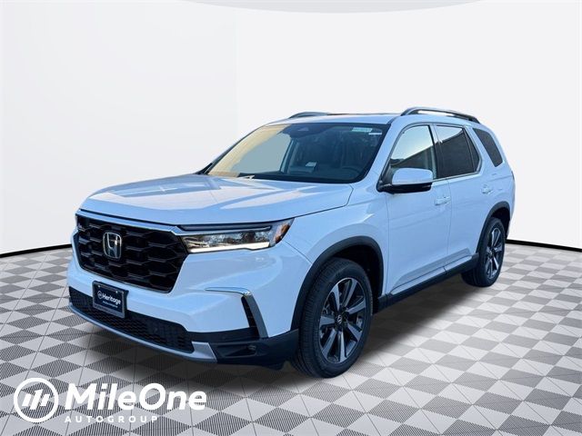 2025 Honda Pilot Touring