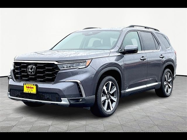 2025 Honda Pilot Touring