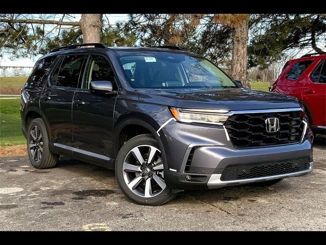 2025 Honda Pilot Touring