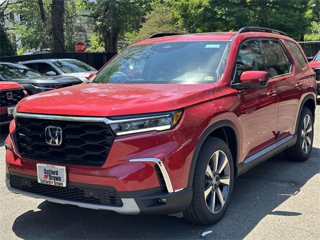 2025 Honda Pilot Touring