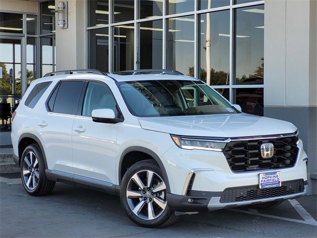 2025 Honda Pilot Touring