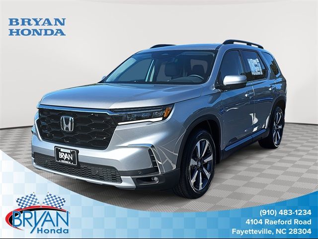 2025 Honda Pilot Touring