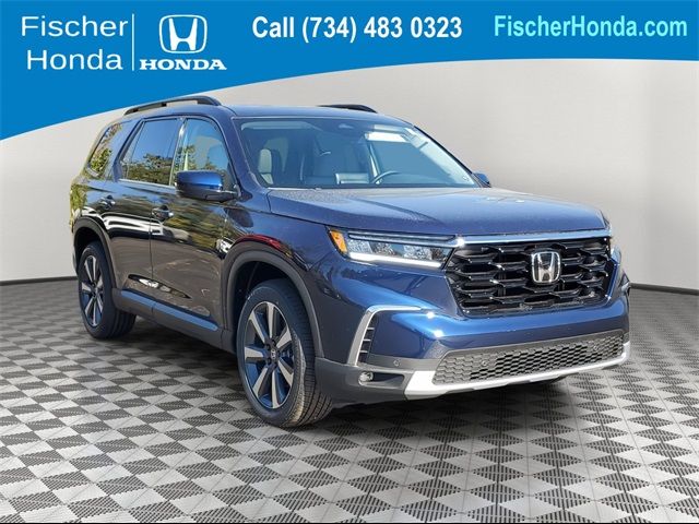 2025 Honda Pilot Touring