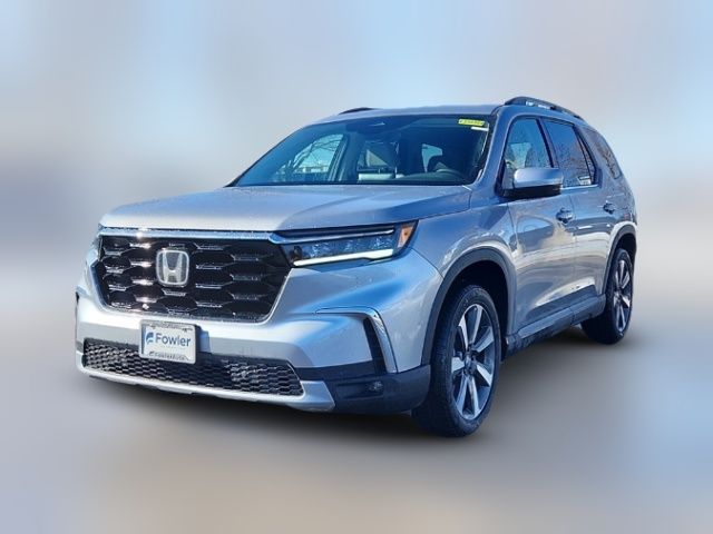 2025 Honda Pilot Touring