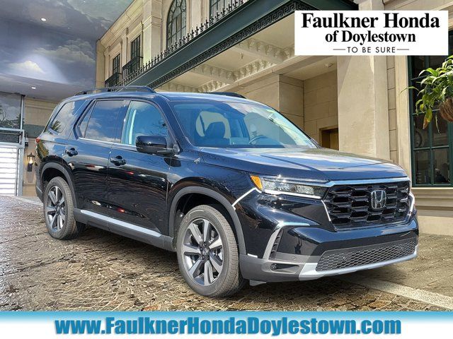 2025 Honda Pilot Touring