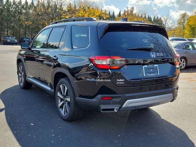 2025 Honda Pilot Touring