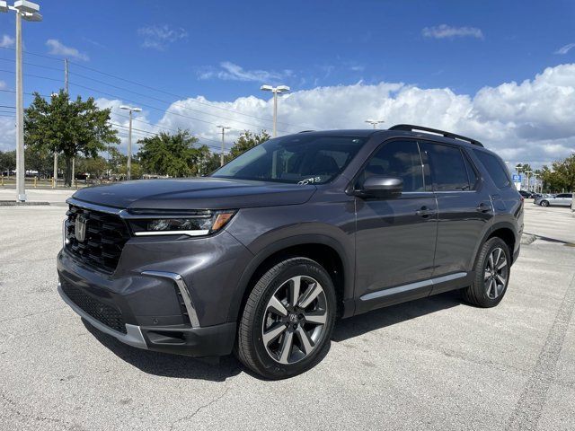 2025 Honda Pilot Touring