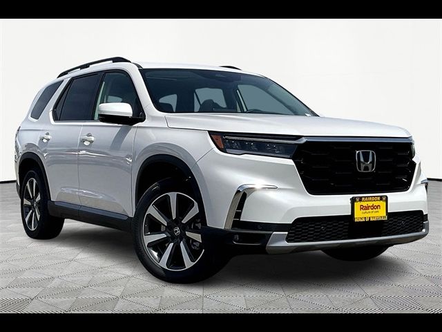 2025 Honda Pilot Touring