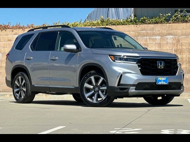 2025 Honda Pilot Touring