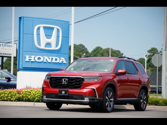 2025 Honda Pilot Touring