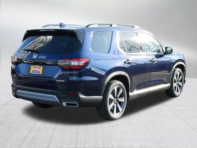 2025 Honda Pilot Touring