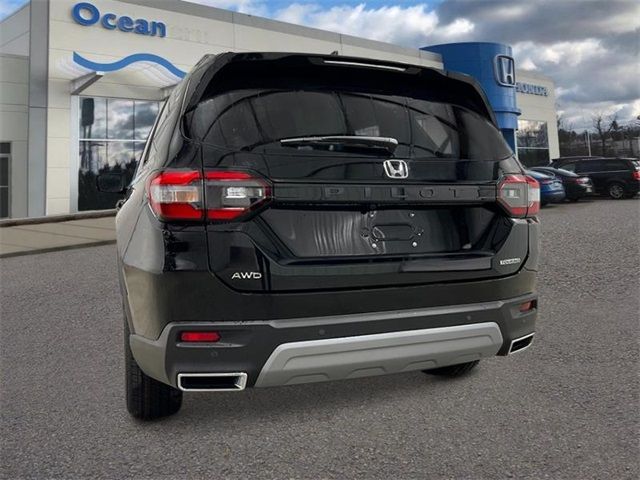 2025 Honda Pilot Touring