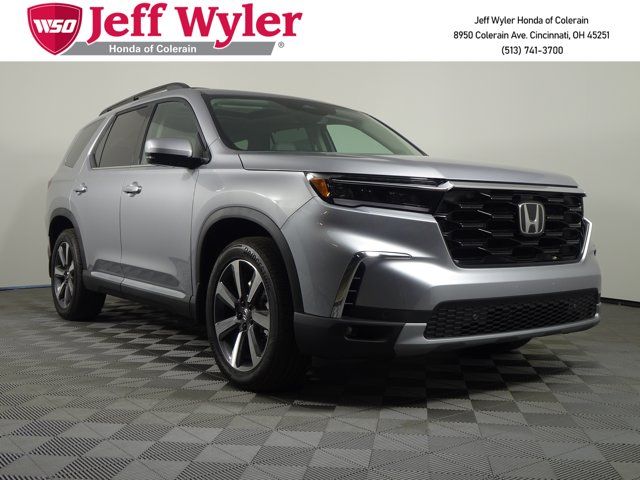 2025 Honda Pilot Touring