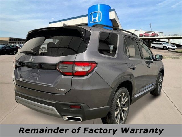 2025 Honda Pilot Touring