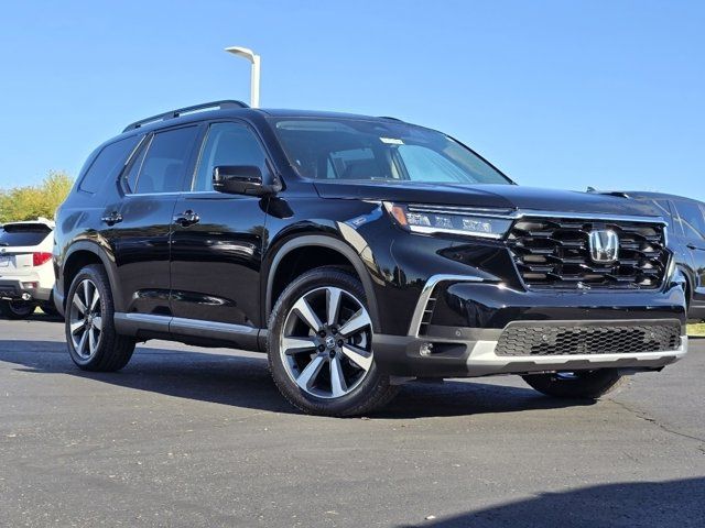 2025 Honda Pilot Touring