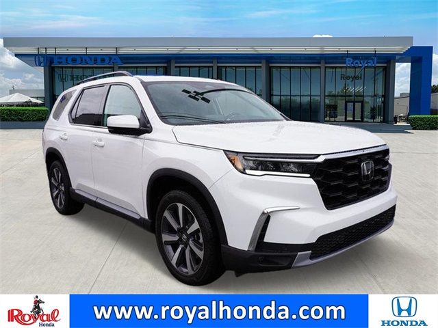 2025 Honda Pilot Touring