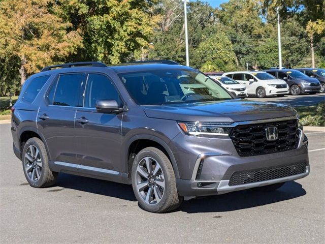 2025 Honda Pilot Touring