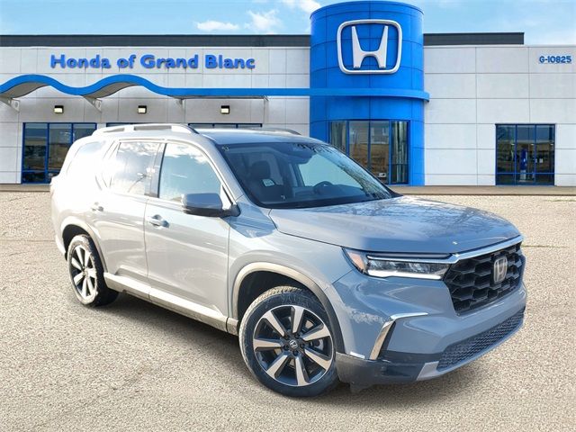 2025 Honda Pilot Touring