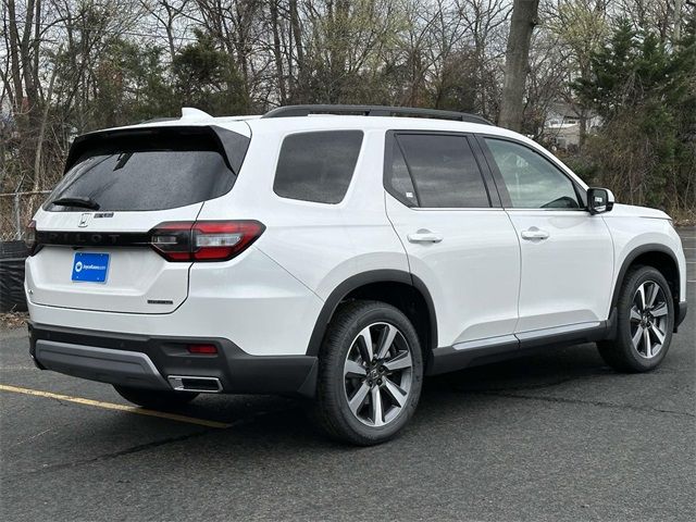 2025 Honda Pilot Touring