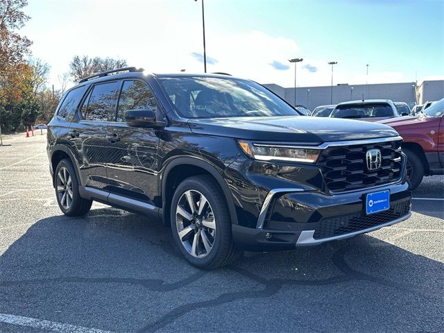 2025 Honda Pilot Touring