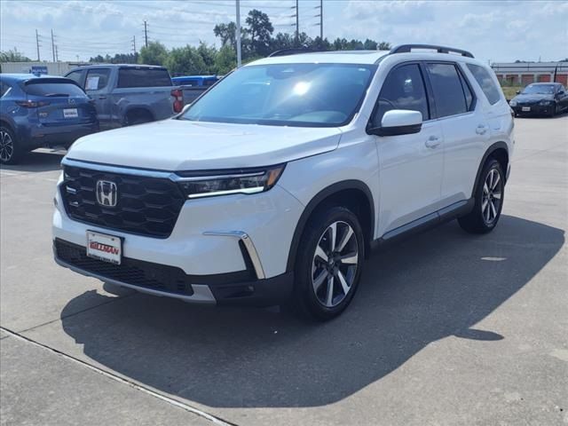 2025 Honda Pilot Touring