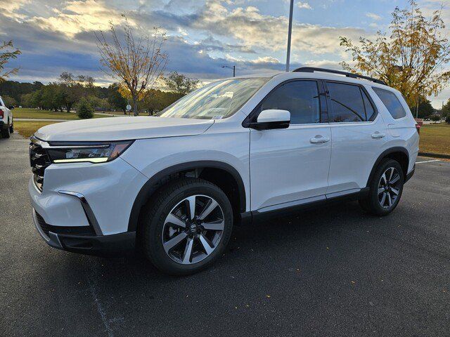 2025 Honda Pilot Touring