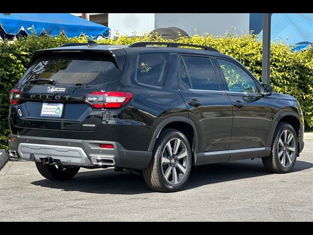 2025 Honda Pilot Touring