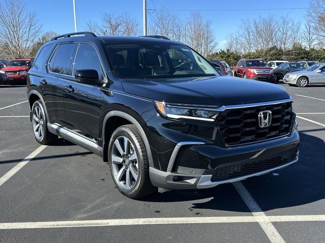 2025 Honda Pilot Touring