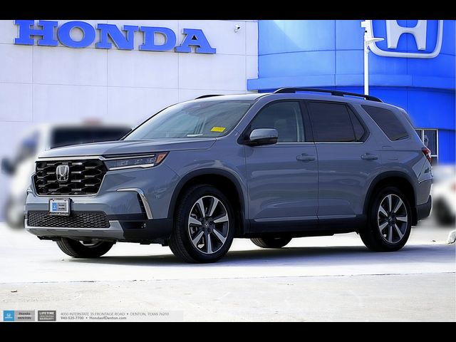 2025 Honda Pilot Touring