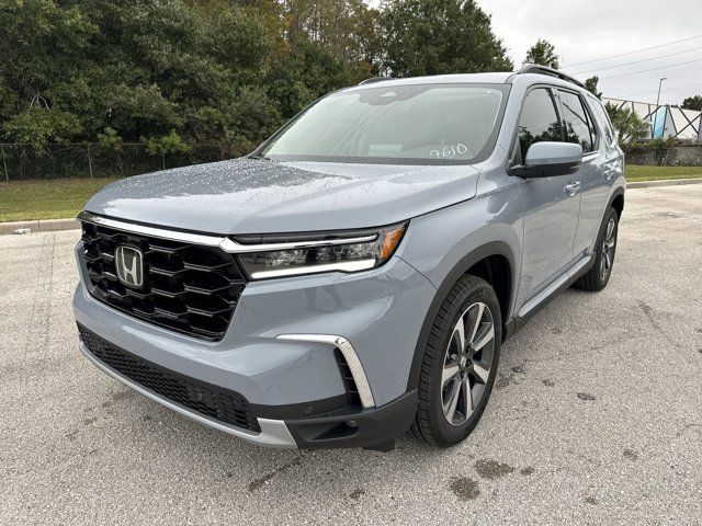 2025 Honda Pilot Touring