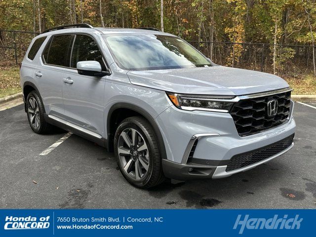 2025 Honda Pilot Touring