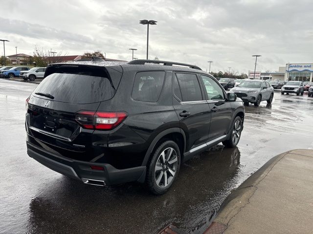 2025 Honda Pilot Touring