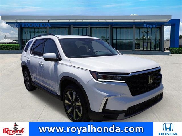 2025 Honda Pilot Touring