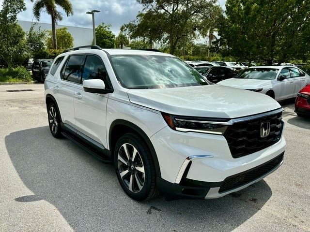 2025 Honda Pilot Touring