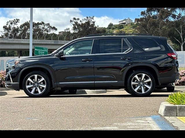 2025 Honda Pilot Touring