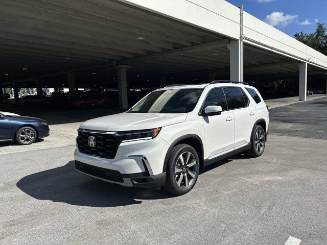 2025 Honda Pilot Touring