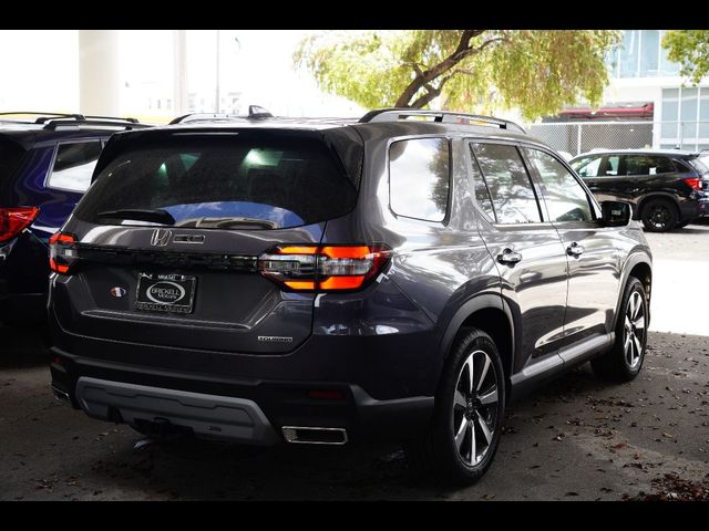 2025 Honda Pilot Touring