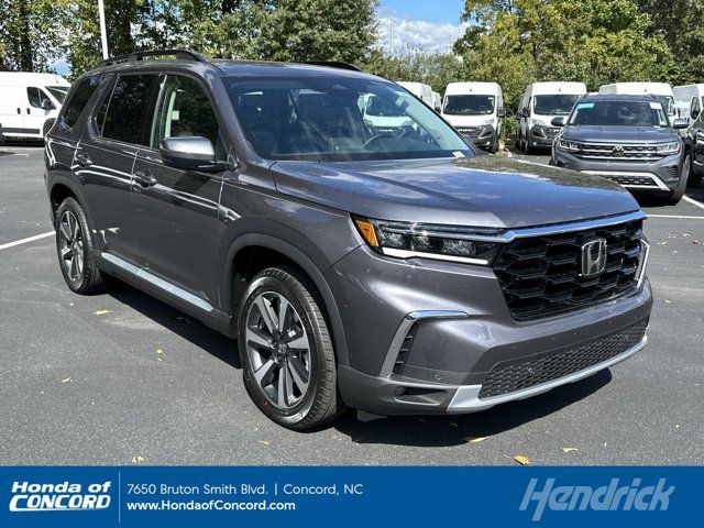 2025 Honda Pilot Touring