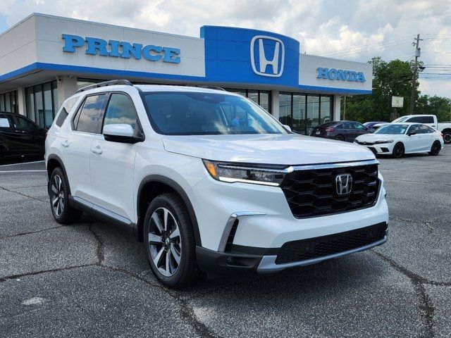 2025 Honda Pilot Touring