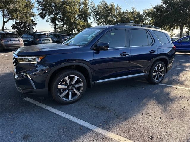 2025 Honda Pilot Touring