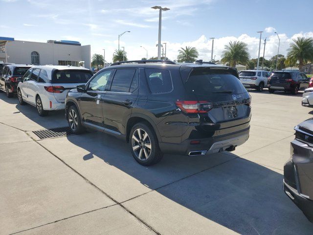 2025 Honda Pilot Touring