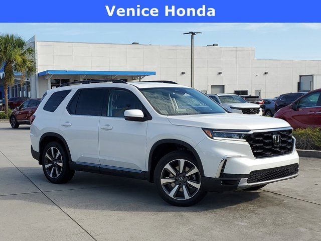 2025 Honda Pilot Touring