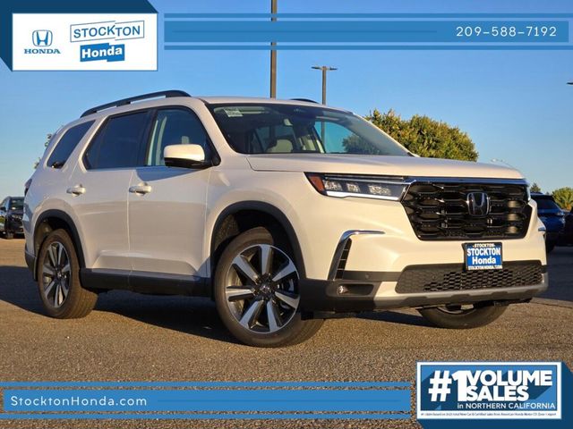 2025 Honda Pilot Touring