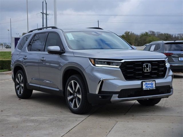 2025 Honda Pilot Touring