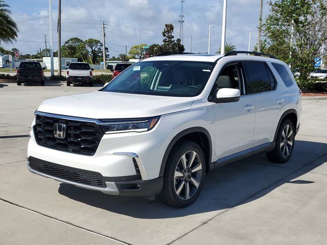 2025 Honda Pilot Touring